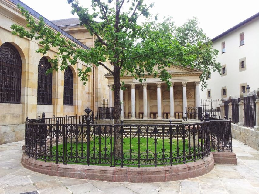 From Bilbao: Gaztelugatxe, Bermeo and Gernika Tour - Tour Overview