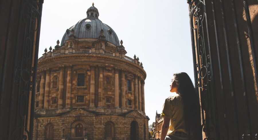 From Bristol: 2-Day Stratford-upon-Avon, Oxford & Cotswolds