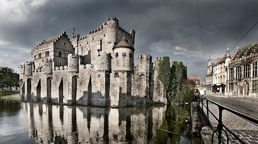 From Brussels: Full-Day Guided Tour of Ghent in Spanish