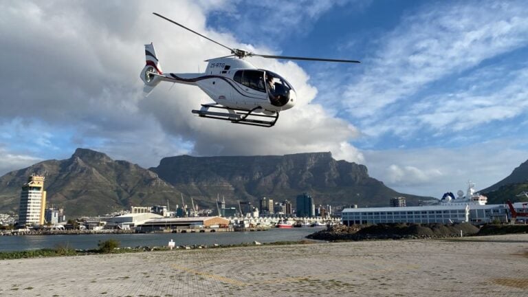 From Cape Town: Constantia Wine Region Helicopter Tour