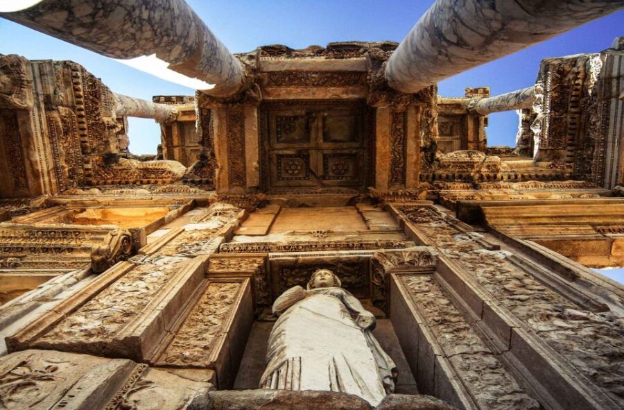 From Cesme: Private Day Trip to Ephesus W/Lunch