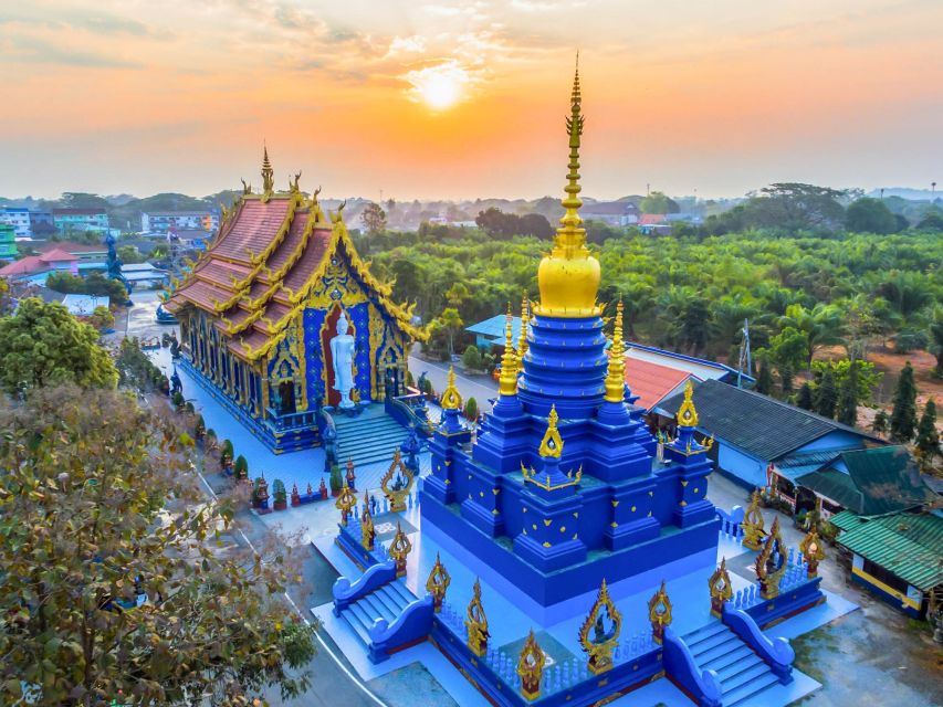 From Chiang Mai: Chiang Rai Temples Guided Tour