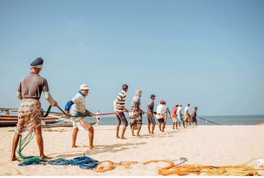 From Colombo: Lagoon Bliss: Dutch Canal Delight