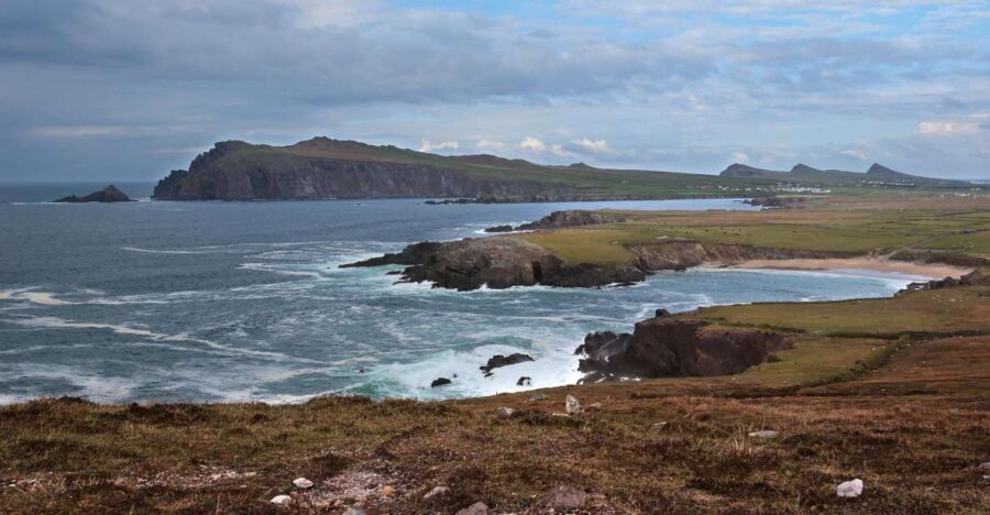 From Cork: Full-Day Guided Tour to Dingle Peninsula