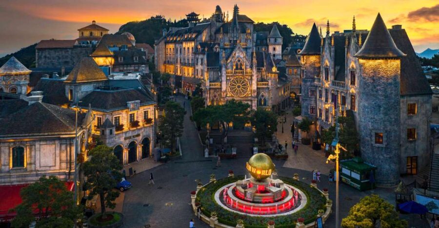 From Da Nang: Ba Na Hills Golden Bridge Private Tour & Lunch