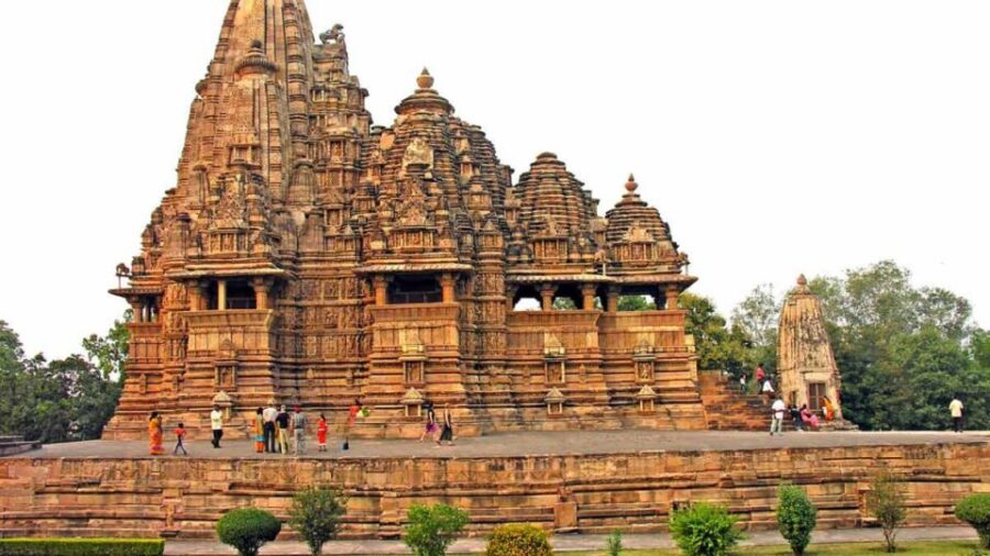 From Delhi: Orchha And Khajuraho 2 Days Tour