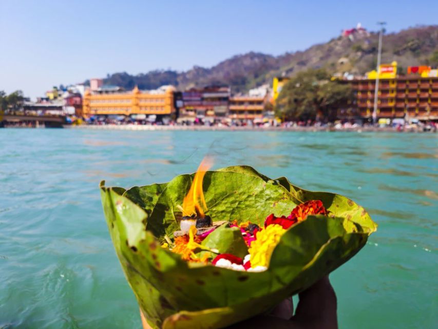 From Delhi: Rishikesh and Haridwar Day Trip