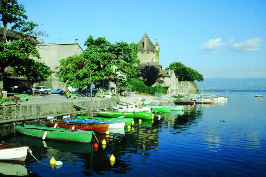 From Geneva: Yvoire Castle & Lake Geneva Cruise