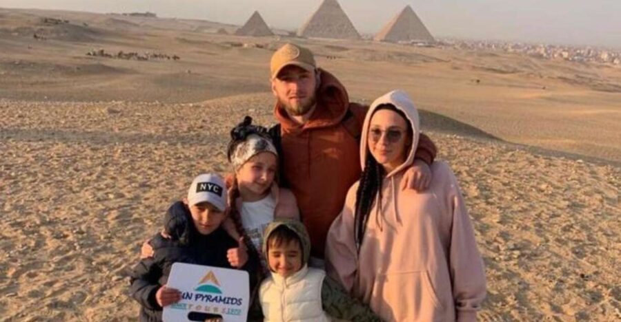 From Hurghada: Cairo and Luxor 2-Day Trip W/Hotel & Flights