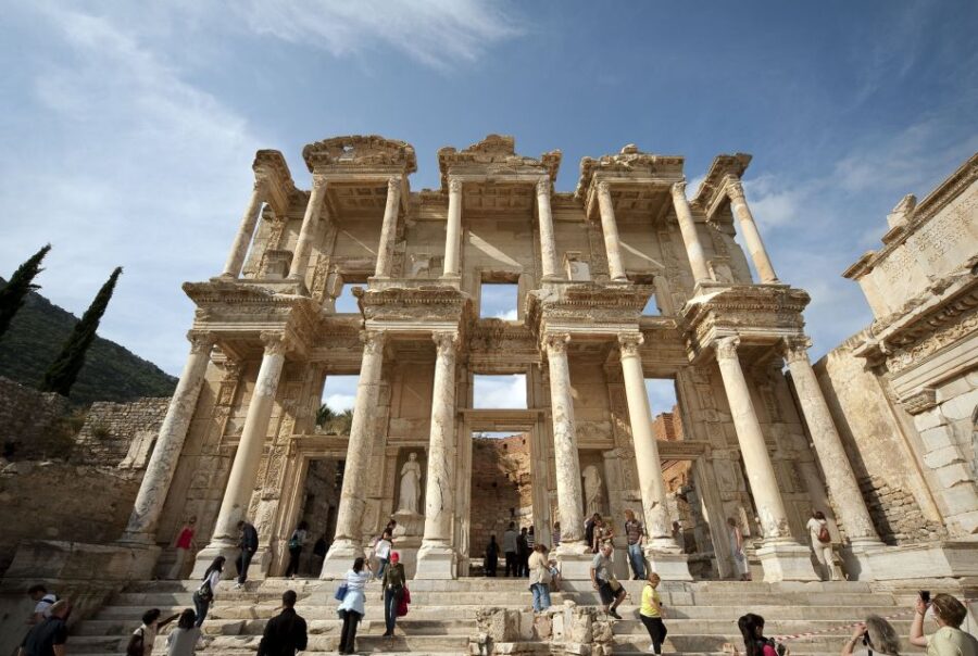 From Izmir: Guided Tour of the Ancient City of Ephesus