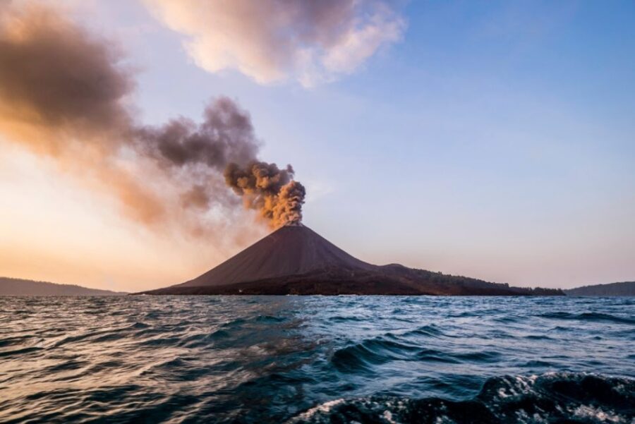 From Jakarta : Explore Krakatau Volcano Tour