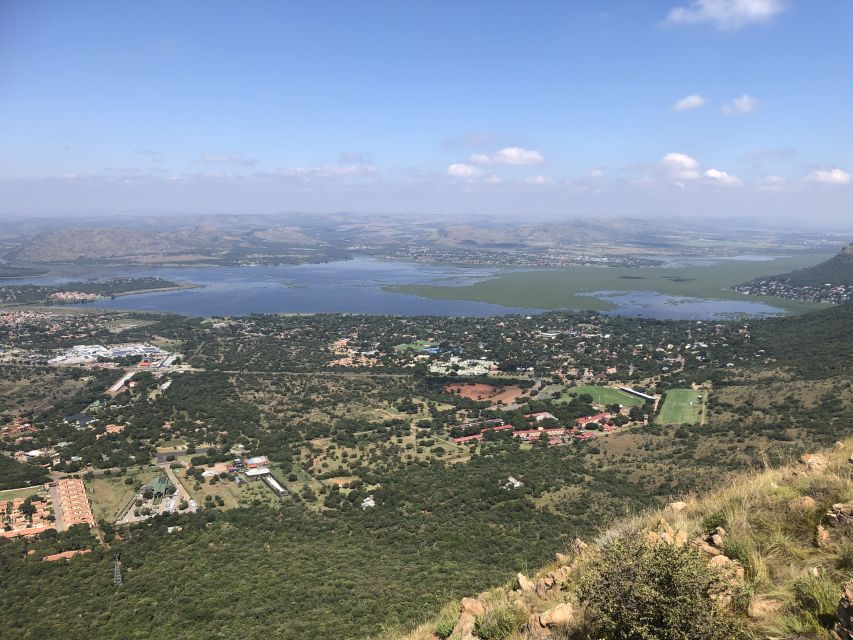 From Johannesburg: Horse-Riding Safari and Cable Car Tour
