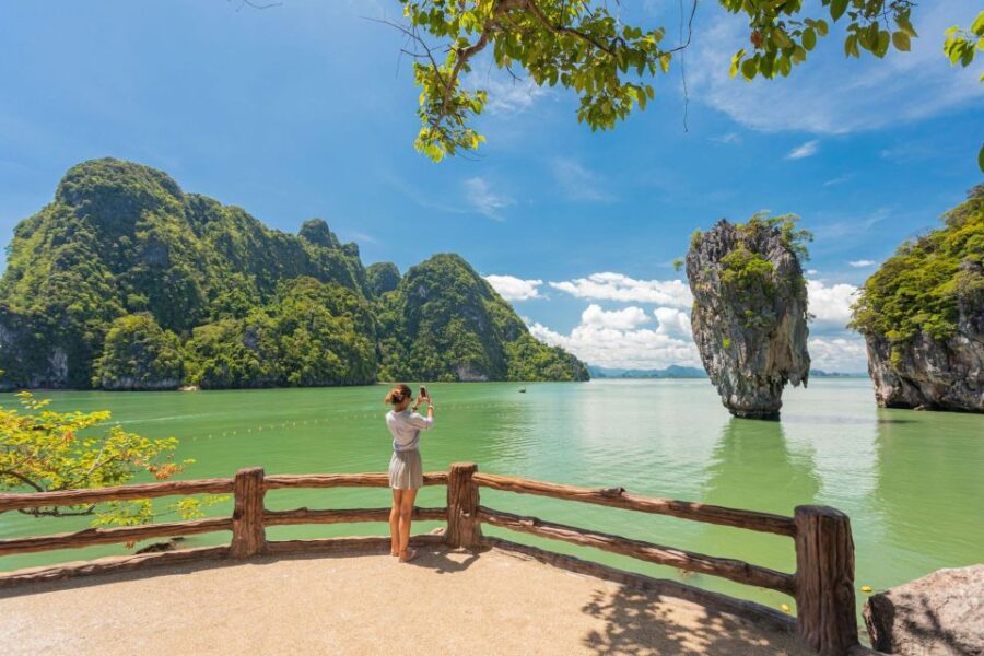 From Khao Lak: Premium Speedboat Tour James Bond & Koh Panyi
