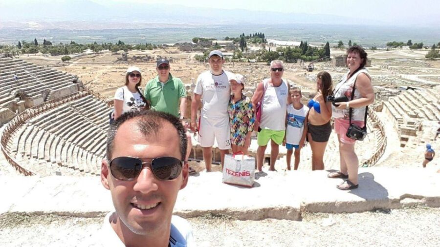 From Kusadasi: Guided Pamukkale Tour