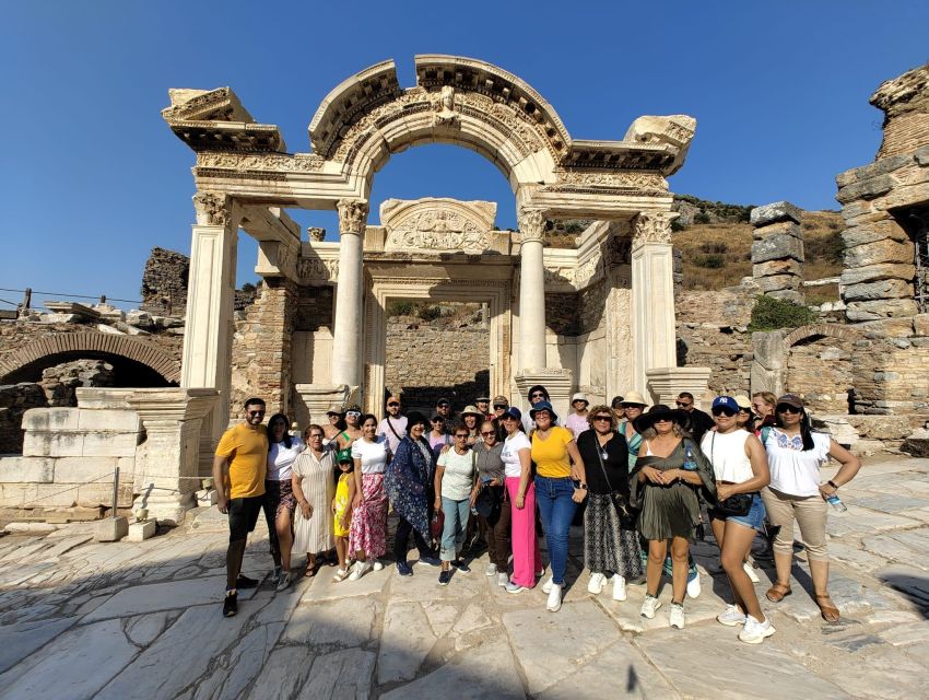From Kusadasi: Sirince Village and Ephesus Tour