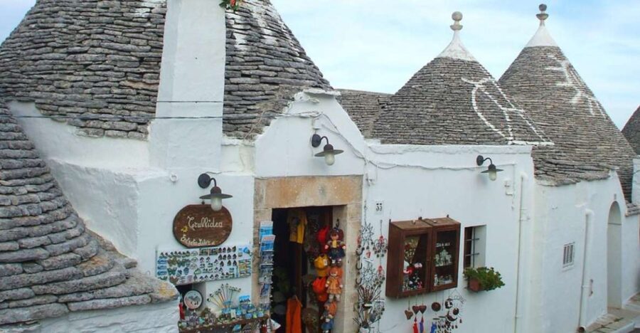 From Lecce: Alberobello Trulli Private Day Tour