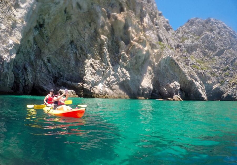 From Lisbon: Arrabida Park Small Group Kayak Tour - Tour Overview