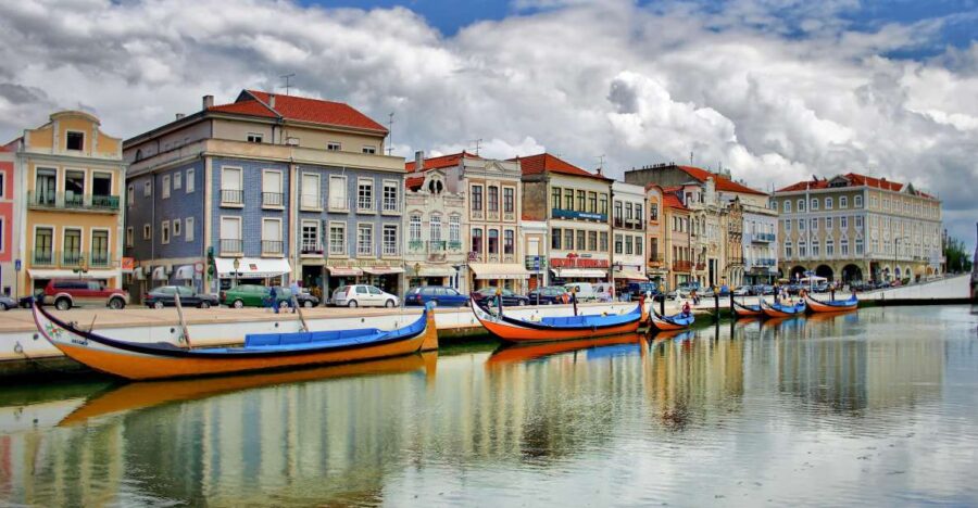 From Lisbon: Porto, Aveiro & Passionate Portugal 3 Day Tour - Tour Overview
