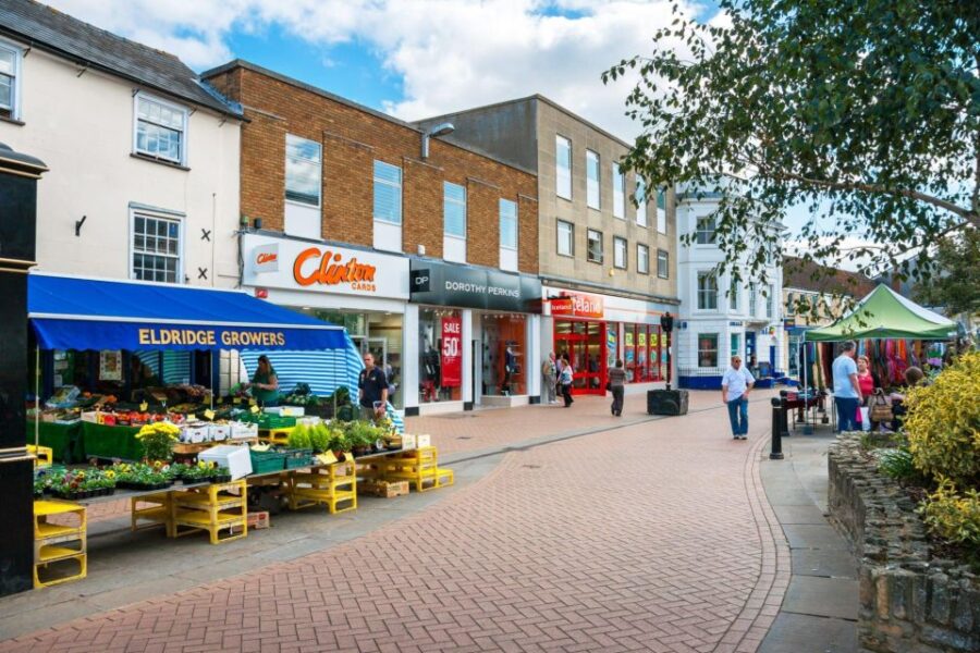 From London: Bicester Village Shopping Day Trip - Trip Details