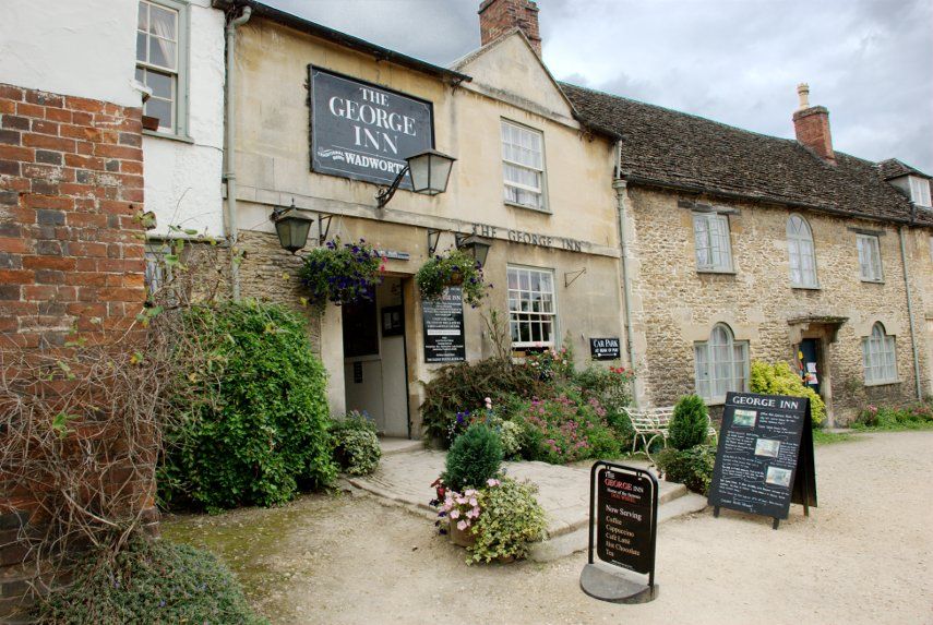From London: Stonehenge, Bath & Lacock Full-Day Sunrise Tour - Stonehenge Sunrise Exclusive Experience