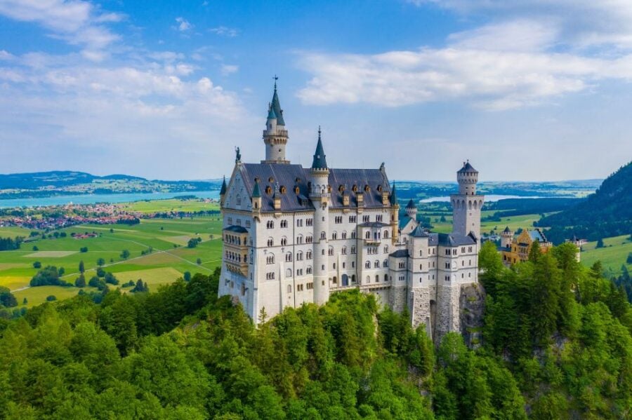 From Munich: Private Day Trip to Neuschwanstein Castle