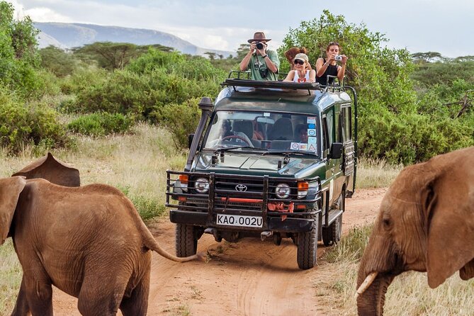 From Nairobi: 3 Days 2 Nights Masai Mara Group Joining Safari
