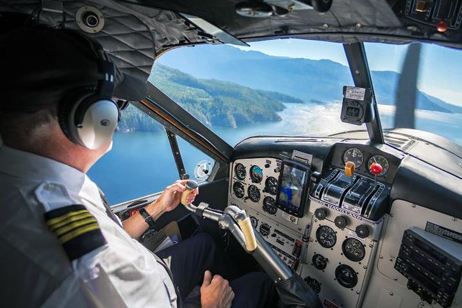 From Nanaimo: Strait of Georgia Seaplane Experience