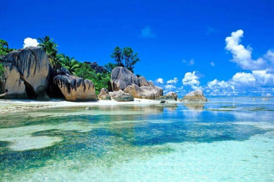 From Nha Trang: Discover Phan Rang Scenic Trip & Vinh Hy Bay - Exploring Rai Cave