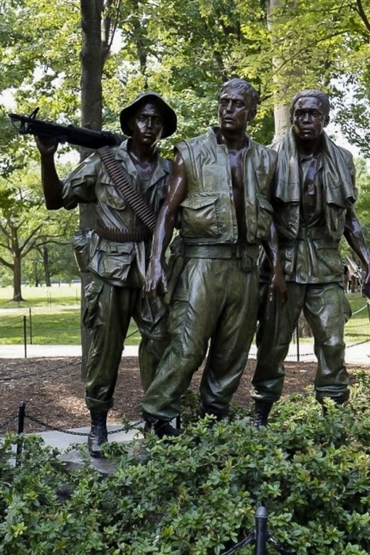 From NYC: 2-Day Tour of Philadelphia, D.C. & Amish Country