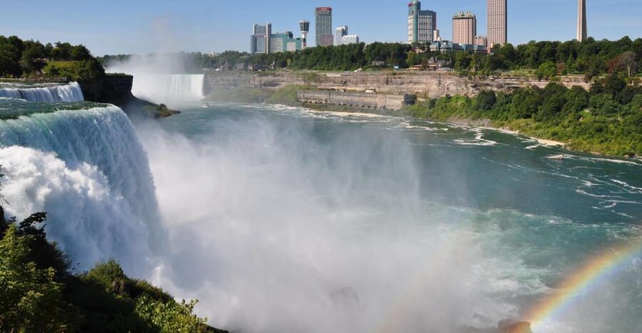 From NYC: Full-Day Niagara Falls Tour by Van