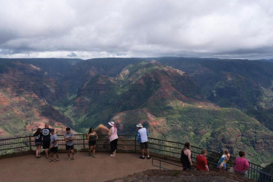 From Oahu: Kauai Waimea Canyon & Wailua River Tour