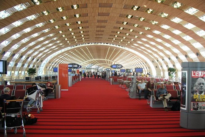 From Paris to CDG Airport or From CDG Airport to Paris (One Way)