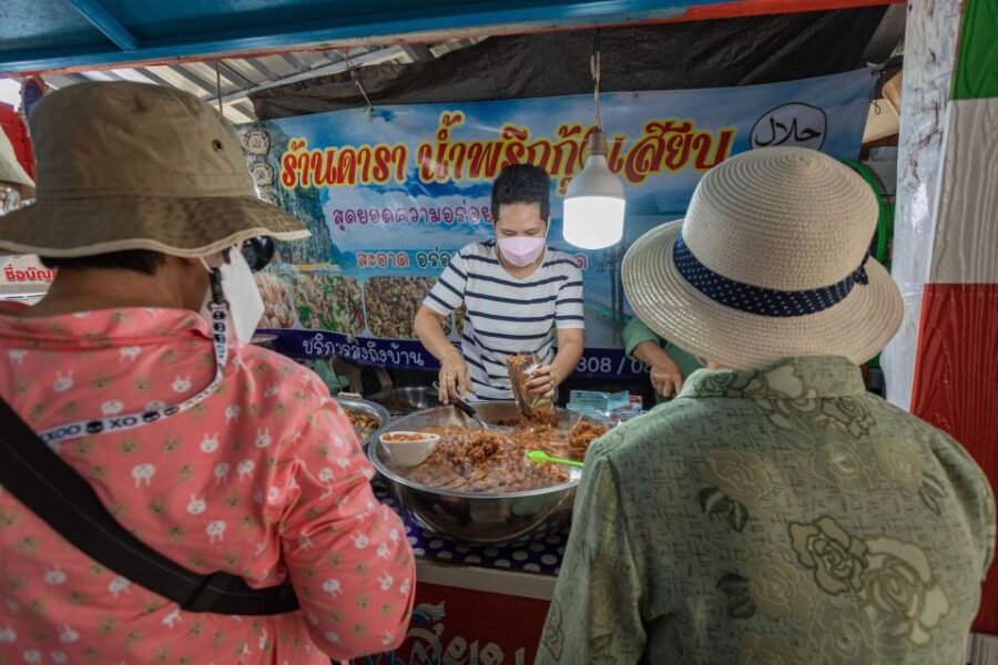 From Phuket: Premium Speedboat Tour James Bond & Koh Panyi