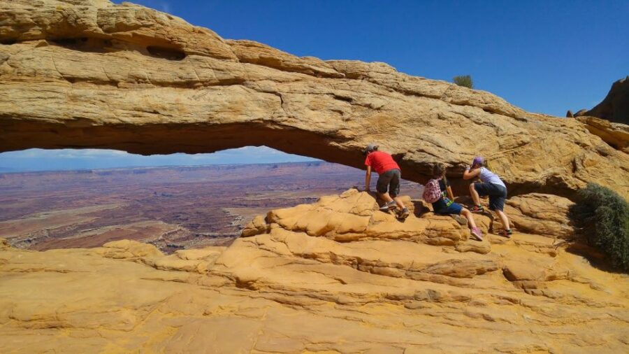 From Salt Lake City: Private Canyonlands National Park Tour