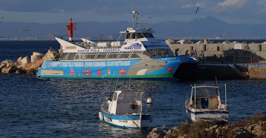 From Santa Pola: Catamaran Ferry Ticket to Tabarca Island