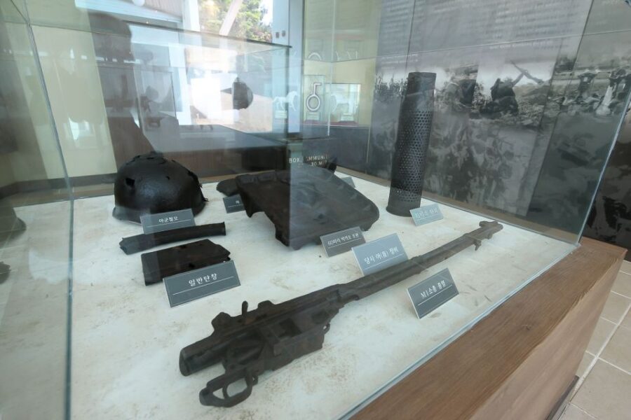 From Seoul: Cheorwon DMZ, Observatory, 2nd Tunnel Day Tour