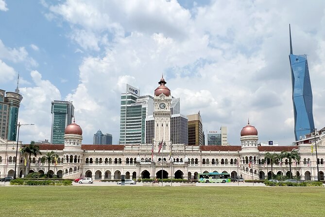 From Singapore: Private Kuala Lumpur Guided Day Tour + SKY DINING