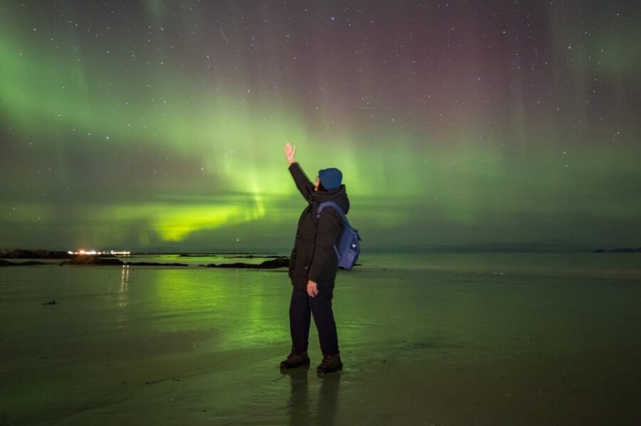 From Svolvaer: Private Northern Lights Search Trip - Tour Overview