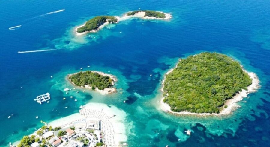 From Tirana/Durrës: Saranda, Ksamil, and Blue Eye Tour