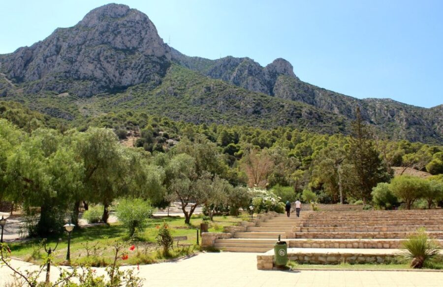 From Tunis: Oudhna & Zaghouan Day Tour With Guide & Lunch