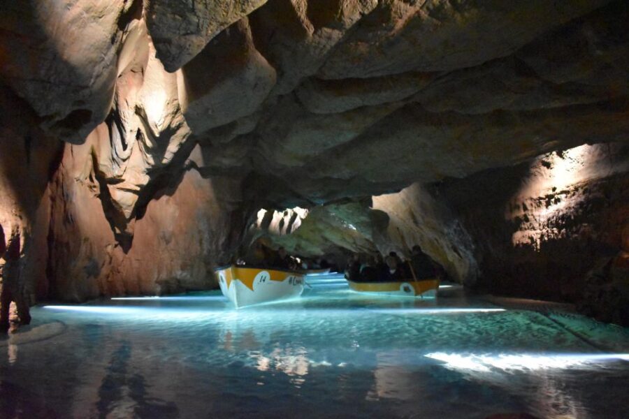 From Valencia: Guided Excursion and Ticket to the Caves of San José