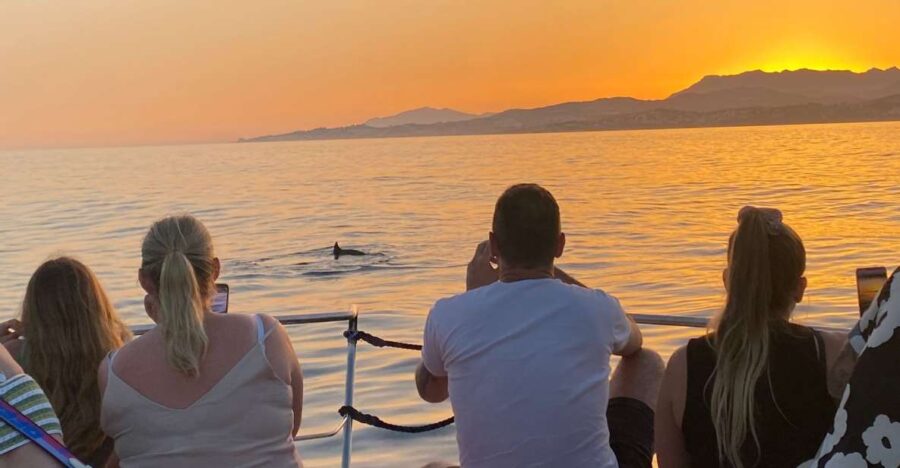 Fuengirola: Sunset Boat Tour With a Drink