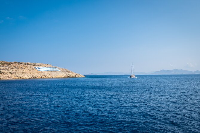 Full Day Boat Cruise to 3 Islands With Optional Pickup