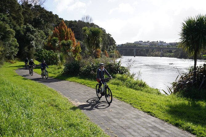 Full Day Guided Waikato River Trail E-bike Tour - Tour Overview