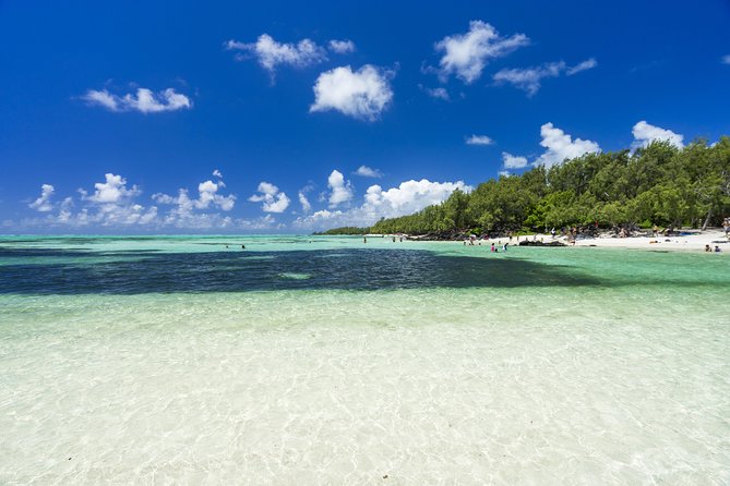 Full Day Ile Aux Cerfs Speedboat Trip With Hotel Transfers (Private or Shared)
