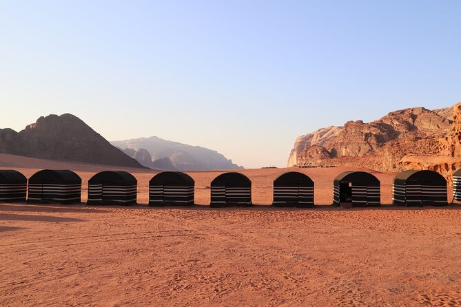 Full Day Jeep Tour and Overnight Camping With Traditional Meals