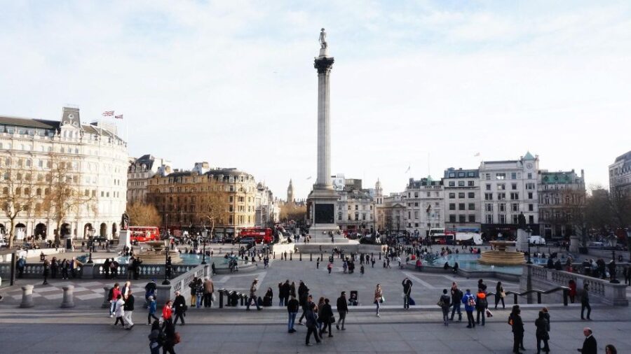 Full Day London Tour in a Private Vehicle With Admission