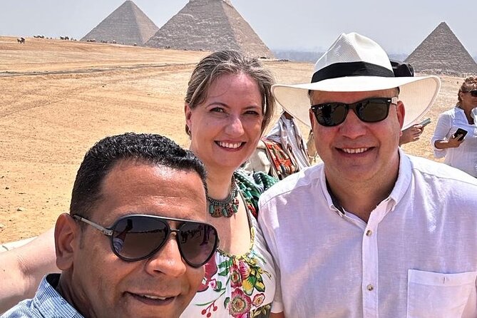 Full Day Tour Giza Pyramids, Sphinx, Egyptian Museum and Khan El Khalili Bazaar
