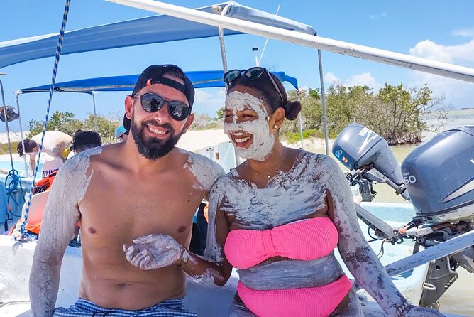 Full Day Tour in Rio Lagartos and Coloradas With Lunch