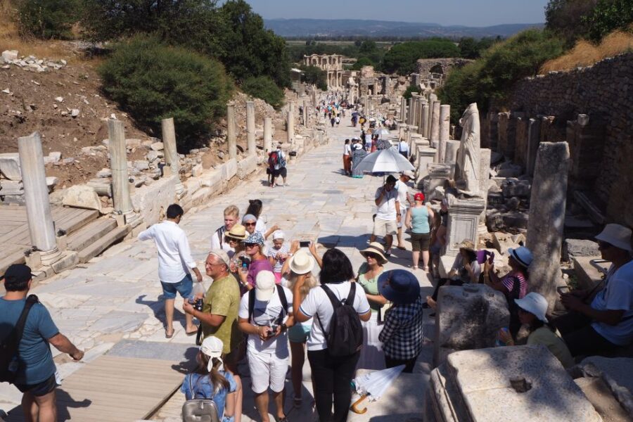 Full-Day Tour of Ancient Ruins in Ephesus From Izmir
